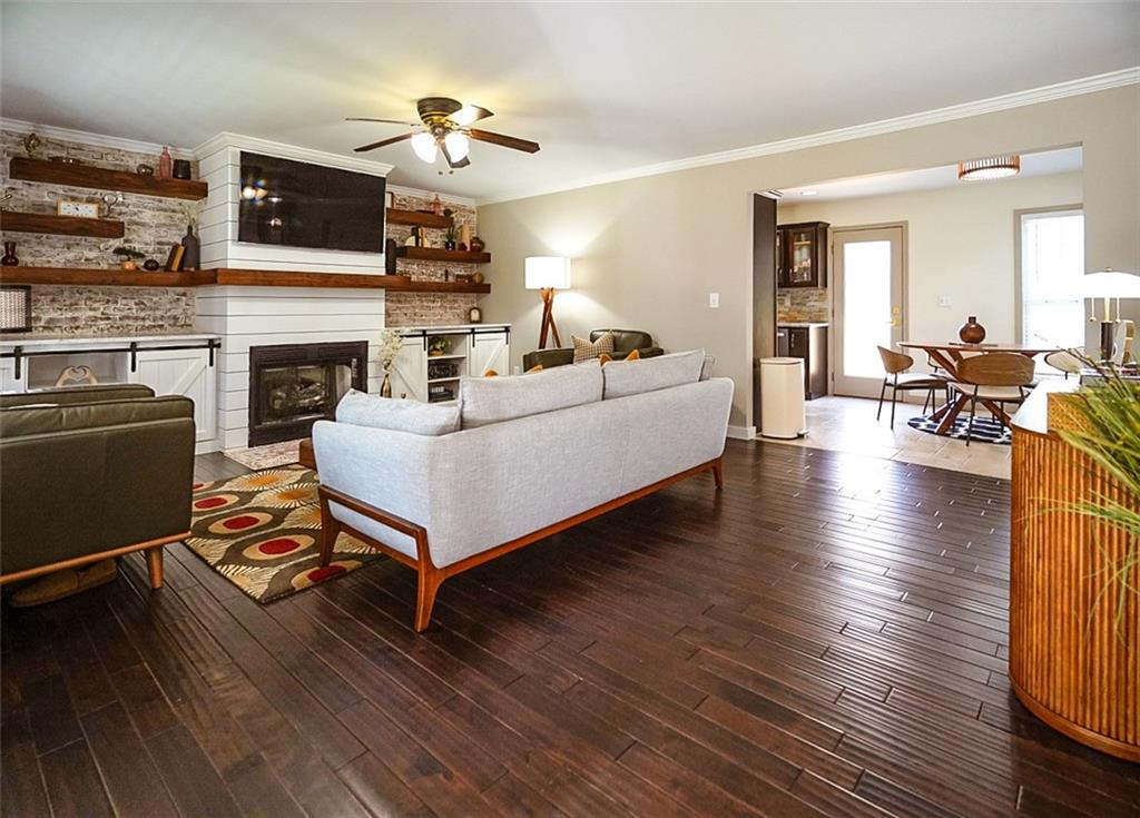 5328 Austell Powder Springs Road Southwest Austell, GA 30106 - Photo 5 of 29