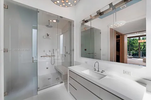 $11,500,000 | 111 Reef Lane, Key Biscayne, FL 33149