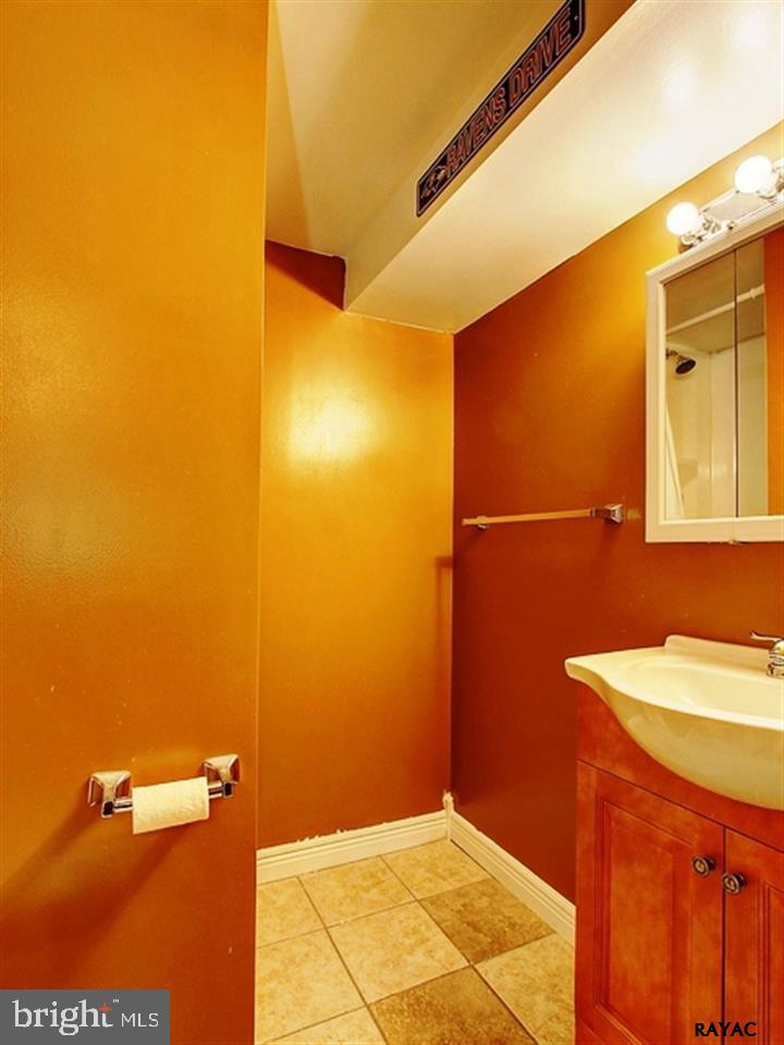 175 Center Street, Unit 175 Hanover, PA 17331 - Photo 20 of 23 Gallery Image 20