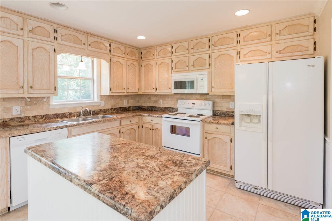 7108 Rowan Road Leeds, AL 35094 - Photo 11 of 41