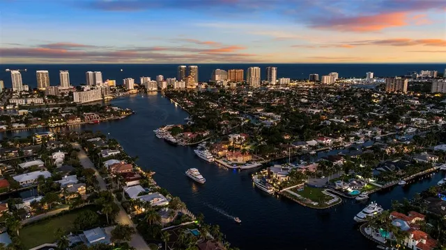 $4,999,900 | 2009 Sunrise Key Boulevard, Fort Lauderdale, FL 33304