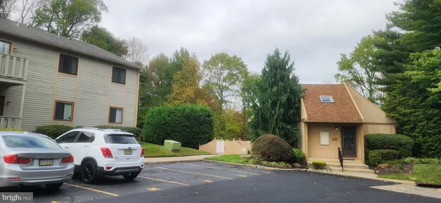 $2,100 | 108 Woodhollow Drive, Marlton, NJ 08053