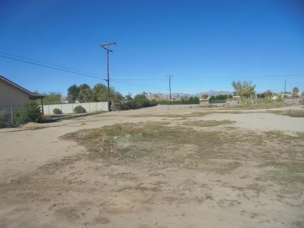 $18,000 | 521 West Oregon Street, Blythe, CA 92225