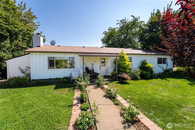 $389,999 | 2147 Glenwood Highway, Goldendale, WA 98620