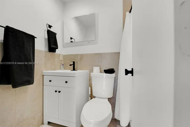 $1,160,000 | 2125 Northeast 14th Avenue, Wilton Manors, FL 33305