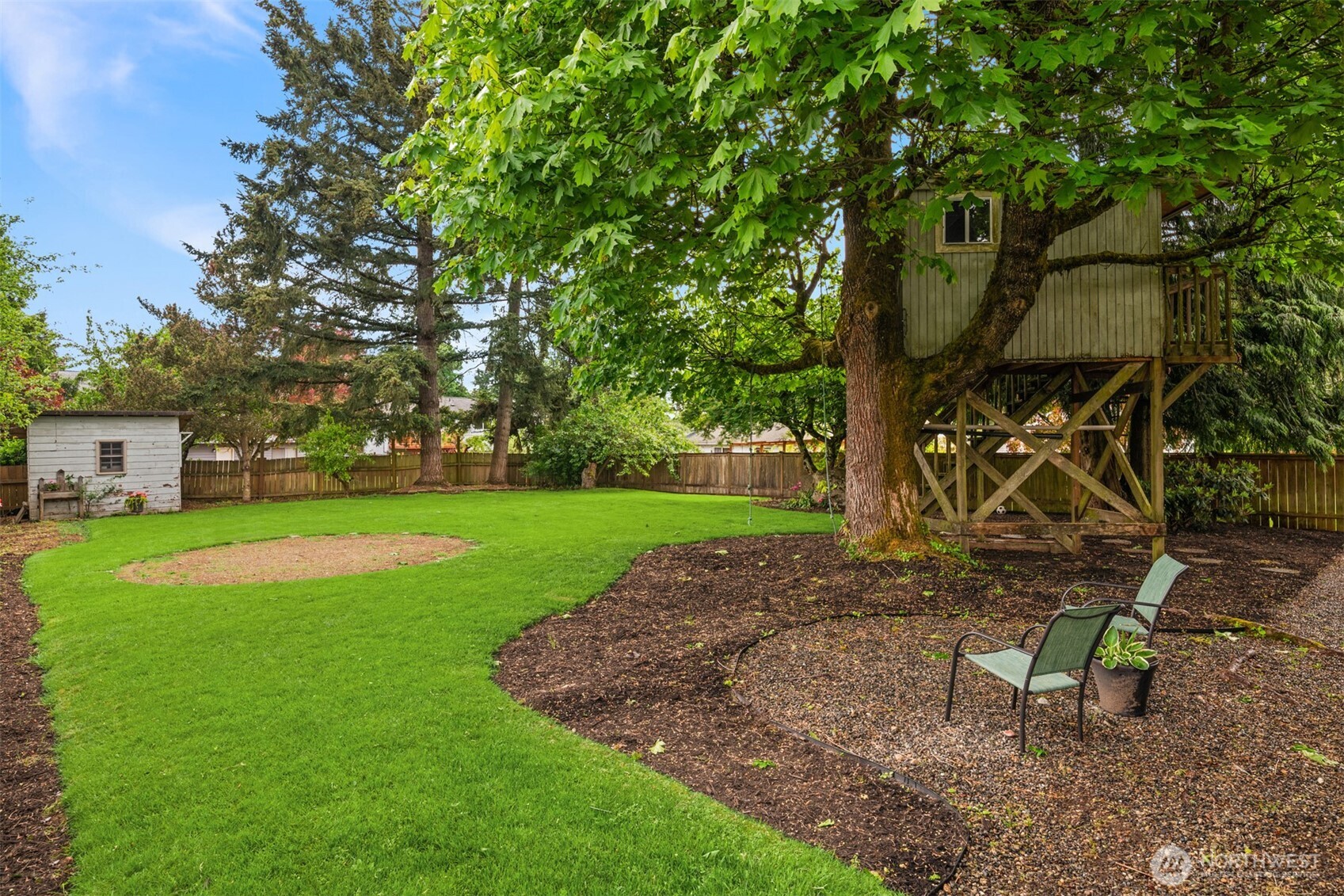 418 212th Street Southwest Bothell, WA 98021 - Photo 35 of 40