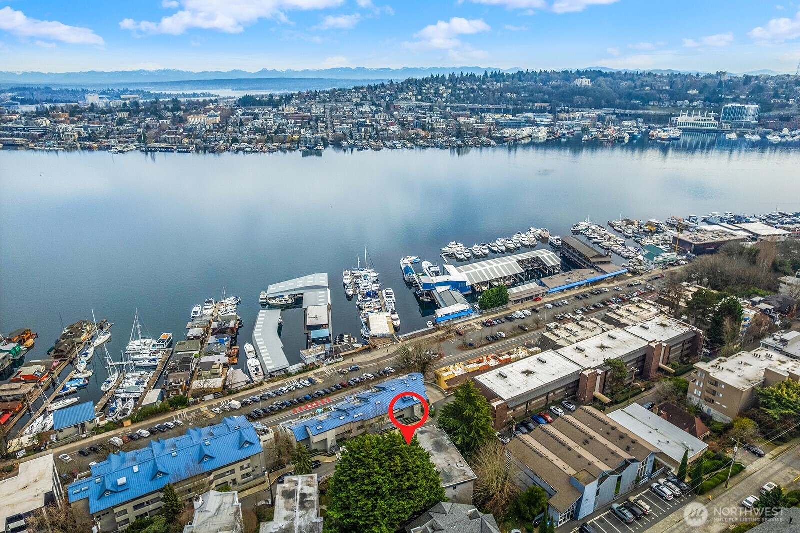 2401 8th Avenue North, Unit 202 Seattle, WA 98109 - Photo 18 of 20