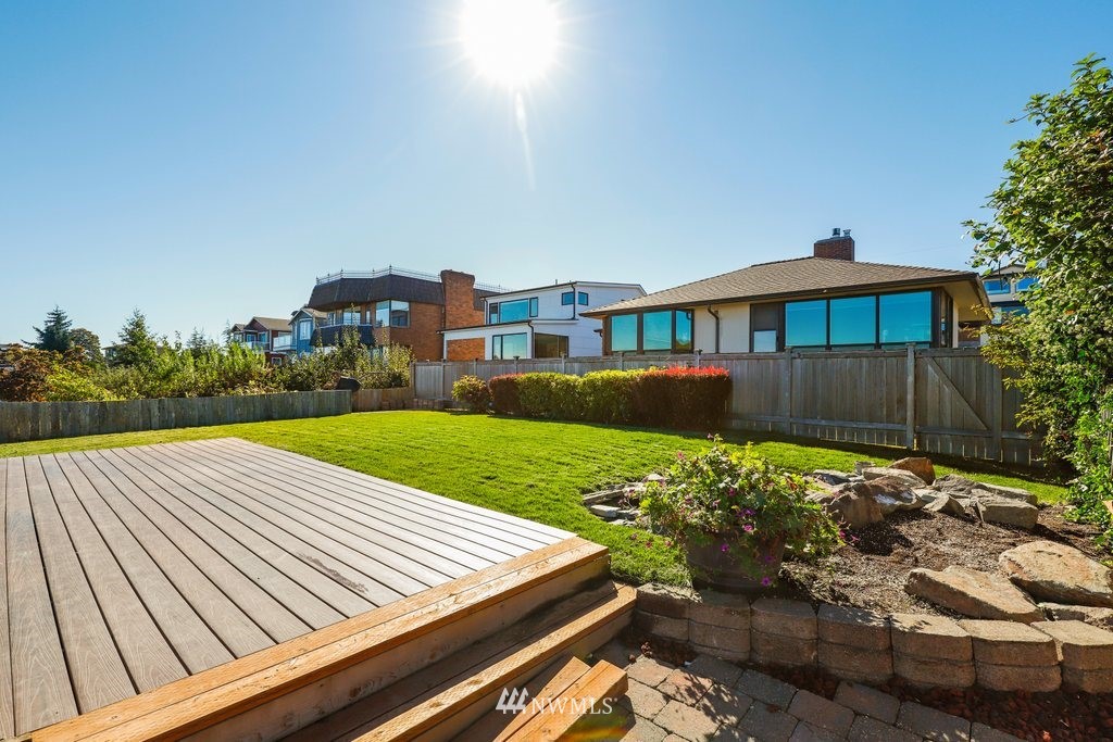 3255 35th Avenue Southwest Seattle, WA 98126 - Photo 29 of 39 Gallery Image 29