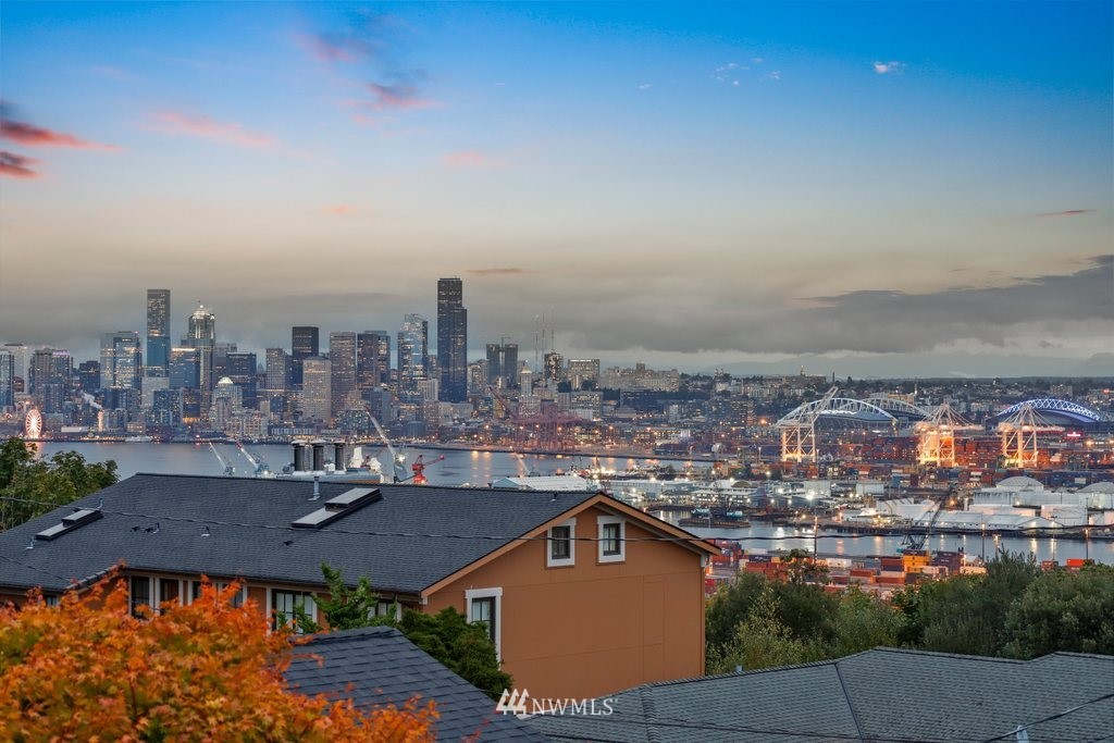 3255 35th Avenue Southwest Seattle, WA 98126 - Photo 36 of 39 Gallery Image 36