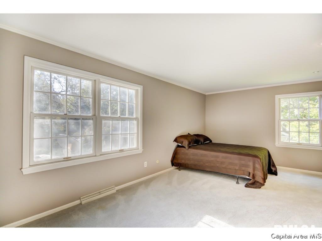 2300 Sylvan Road Springfield, IL 62704 - Photo 12 of 36 Gallery Image 12