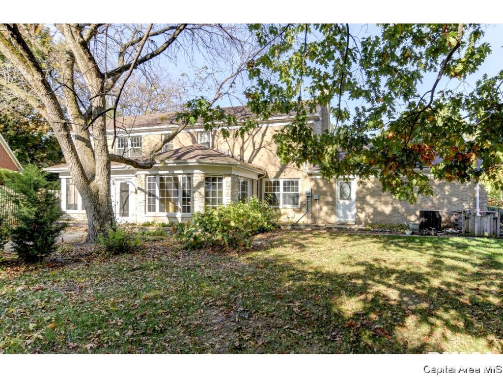 2300 Sylvan Road Springfield, IL 62704 - Photo 24 of 36 Gallery Image 24