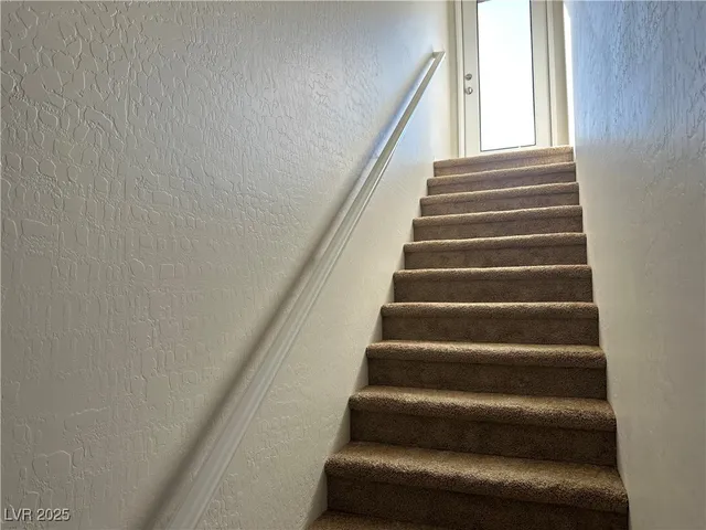 $2,495 | 6304 Patriot Wave Street, North Las Vegas, NV 89031