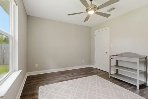 $348,900 | 5624 Charter Circle, Gulf Breeze, FL 32563