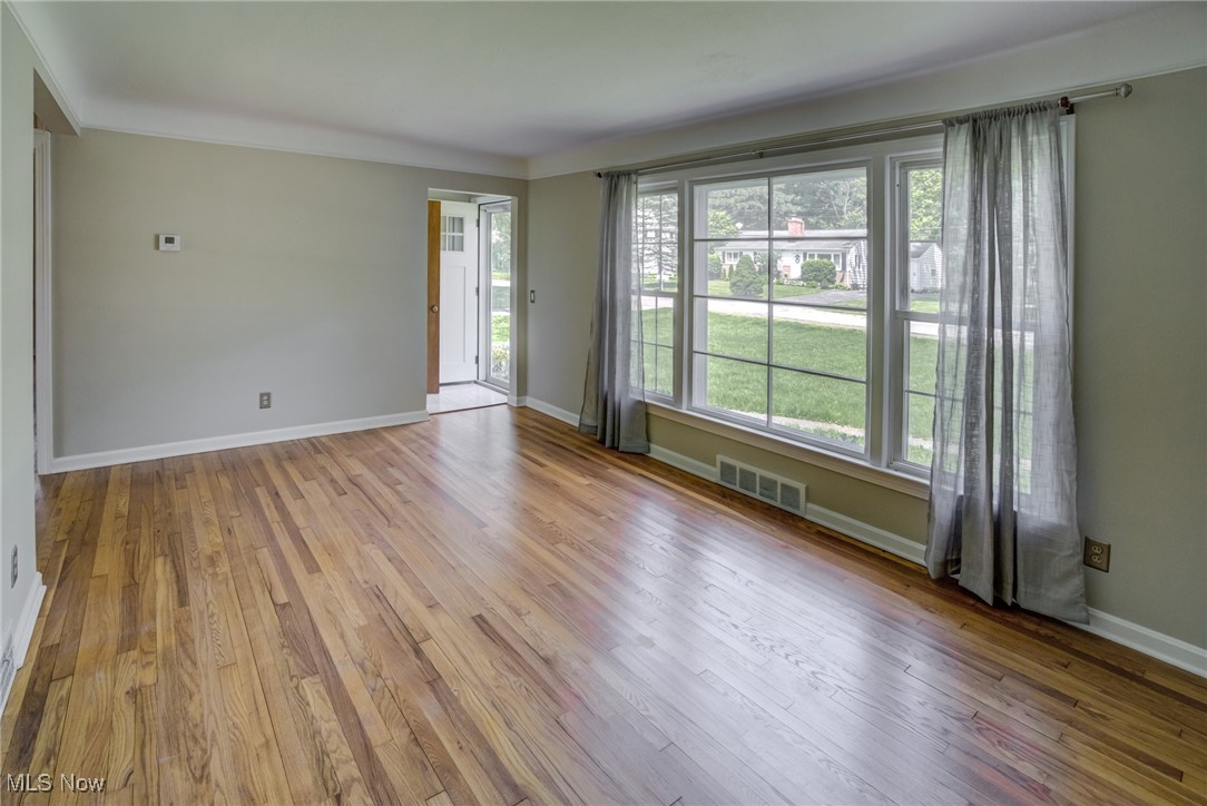 113 Laurel Road Chagrin Falls, OH 44022 - Photo 10 of 44 Gallery Image 10