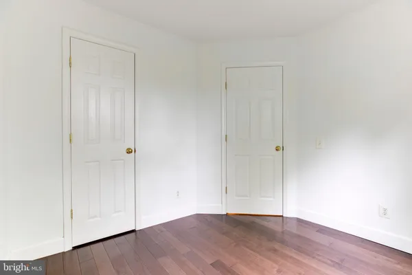 $3,500 | 6021 Riddle Walk, Alexandria, VA 22312