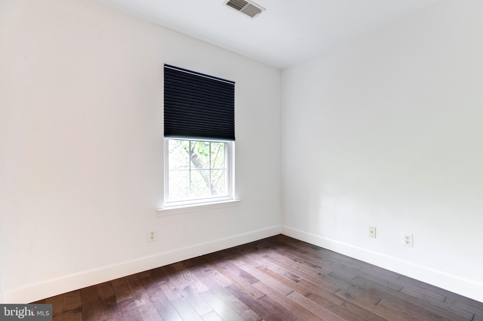 6021 Riddle Walk Alexandria, VA 22312 - Photo 18 of 35