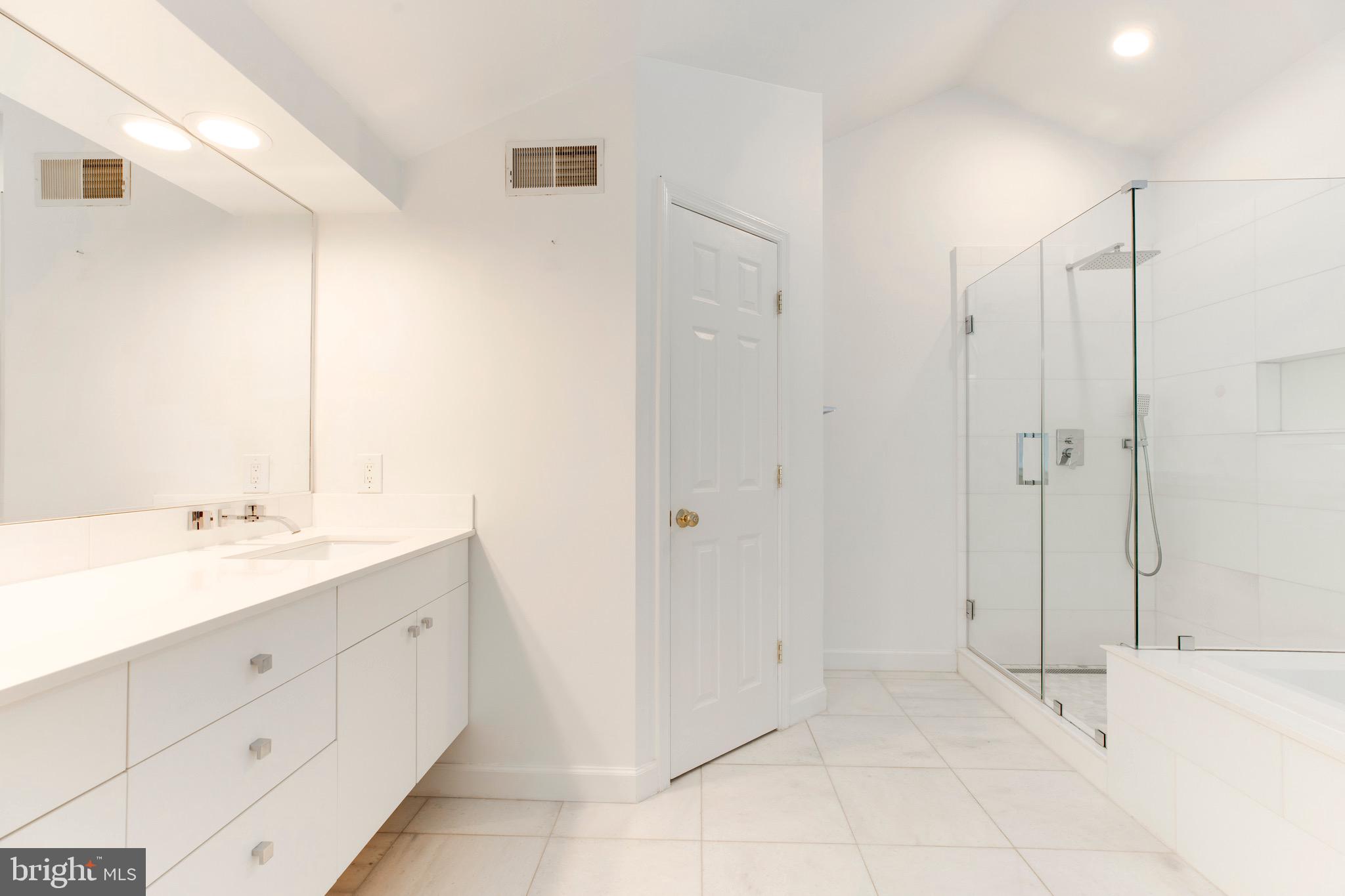 6021 Riddle Walk Alexandria, VA 22312 - Photo 28 of 35