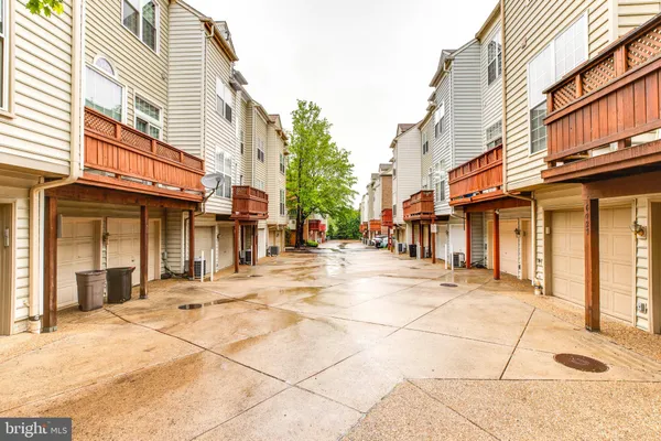 $3,500 | 6021 Riddle Walk, Alexandria, VA 22312