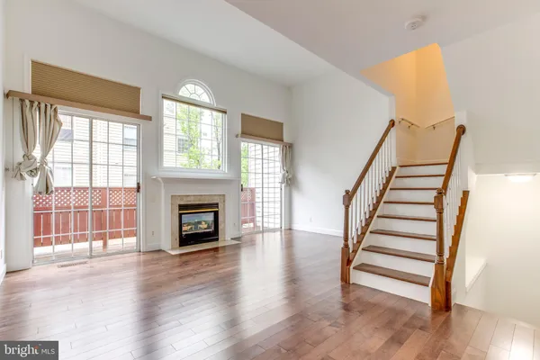 $3,500 | 6021 Riddle Walk, Alexandria, VA 22312