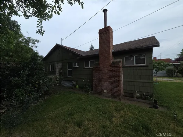 $239,500 | 300 Chestnut Avenue, Red Bluff, CA 96080