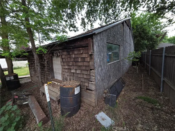 $239,500 | 300 Chestnut Avenue, Red Bluff, CA 96080