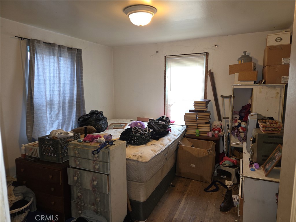 300 Chestnut Avenue Red Bluff, CA 96080 - Photo 8 of 48 a room with storage and utility