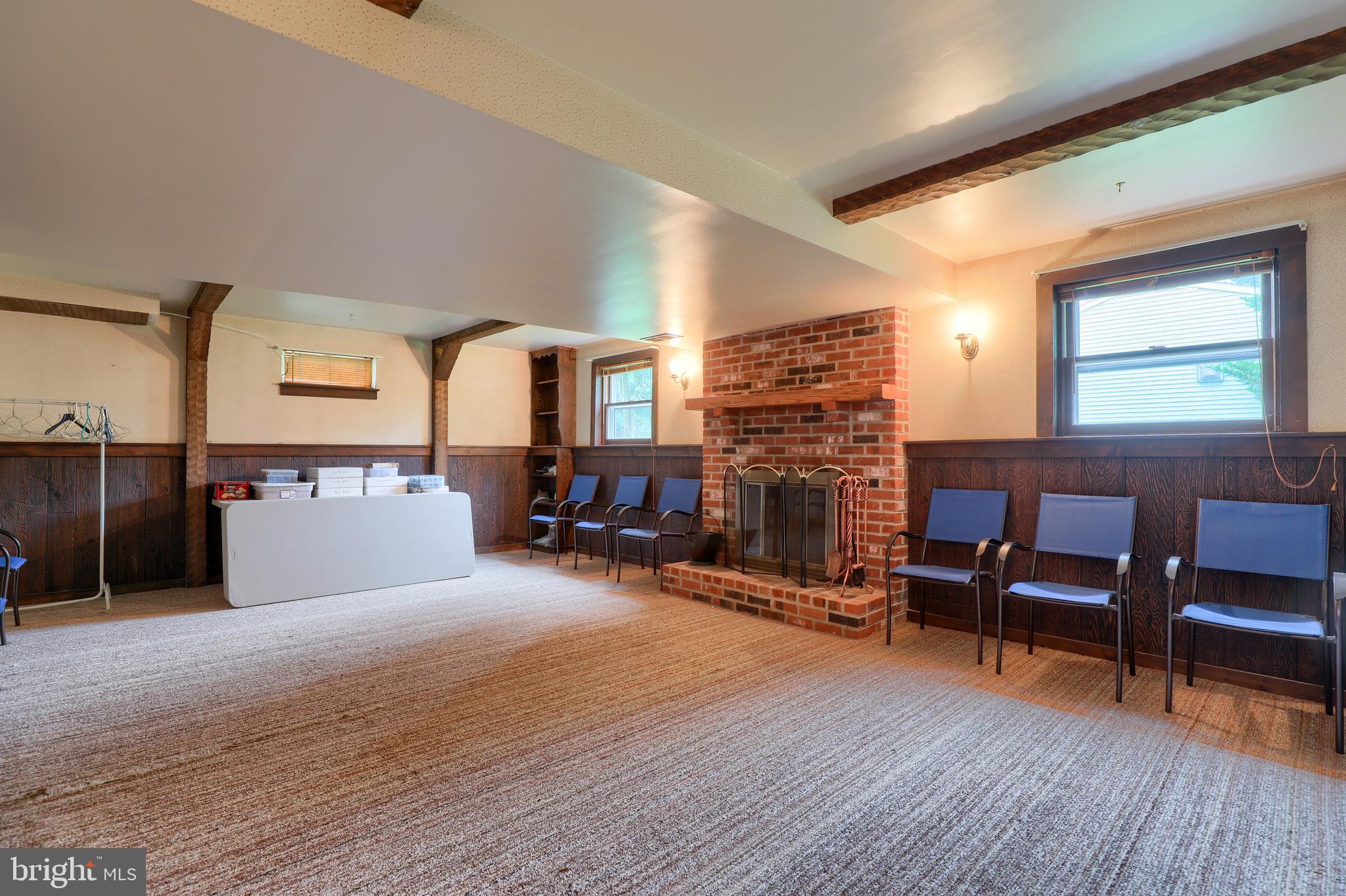 1524 Loop Road Manheim, PA 17545 - Photo 30 of 37 Family Room