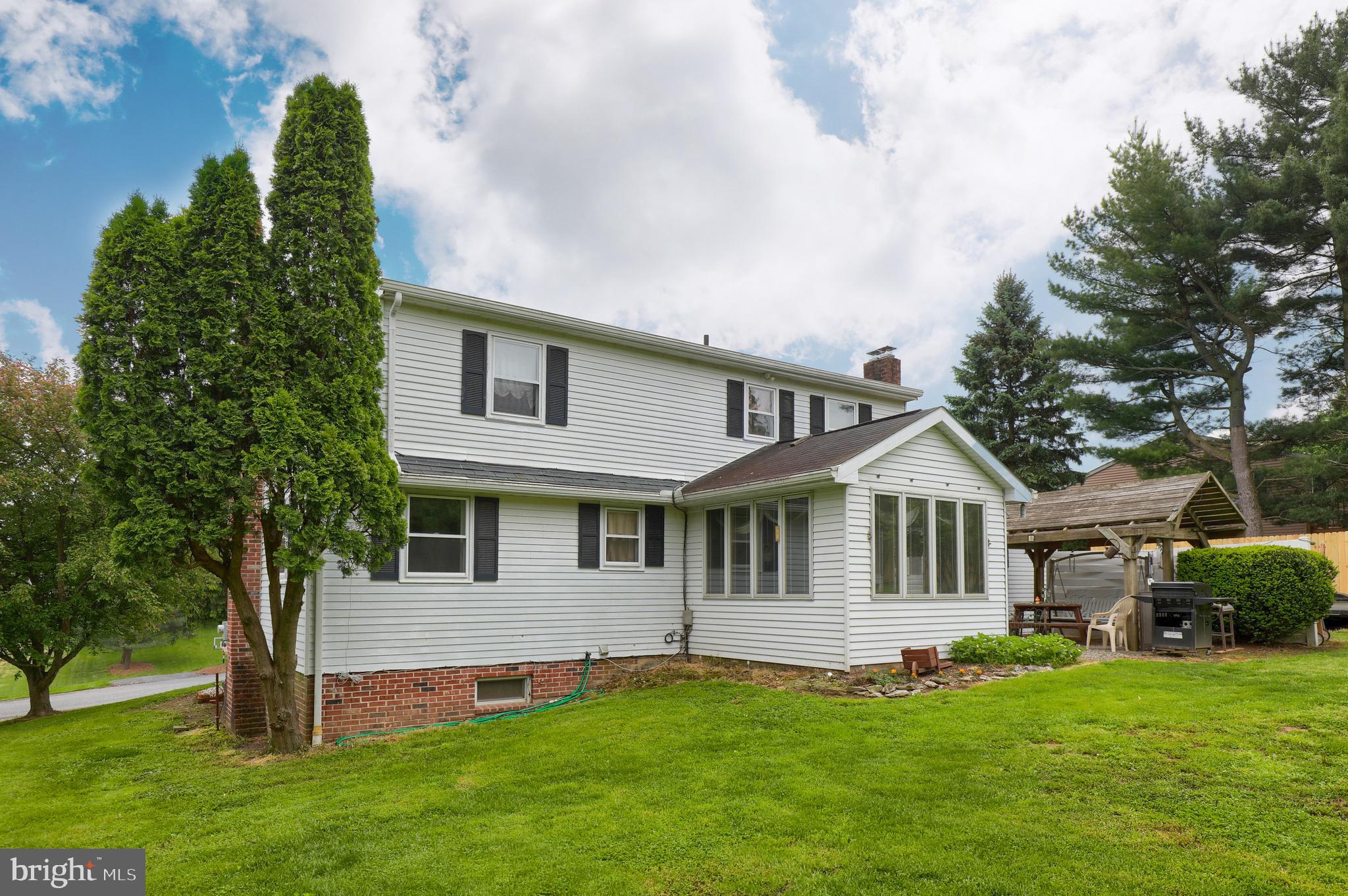 1524 Loop Road Manheim, PA 17545 - Photo 35 of 37 Rear View
