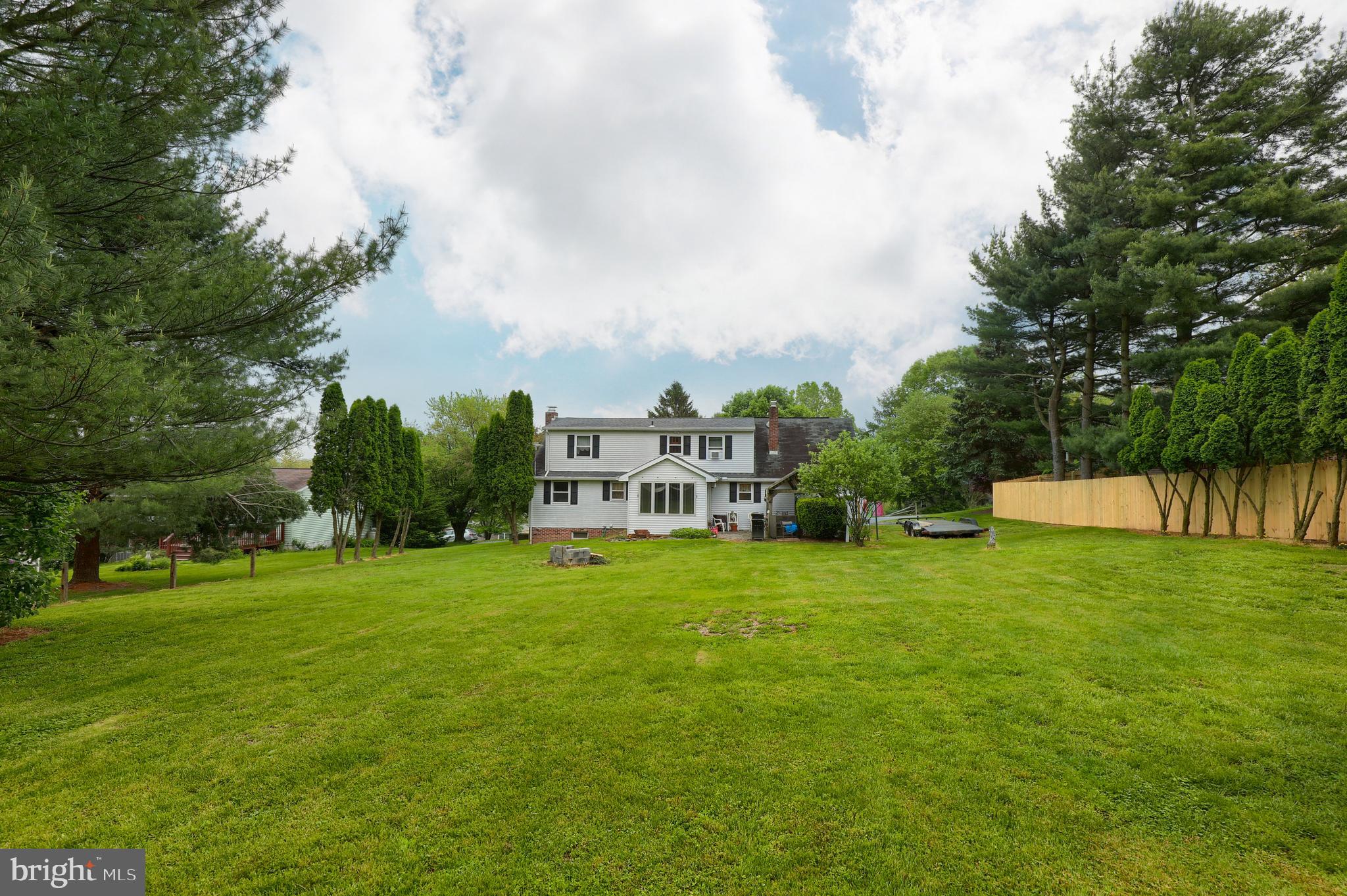 1524 Loop Road Manheim, PA 17545 - Photo 36 of 37 Rear Lawn
