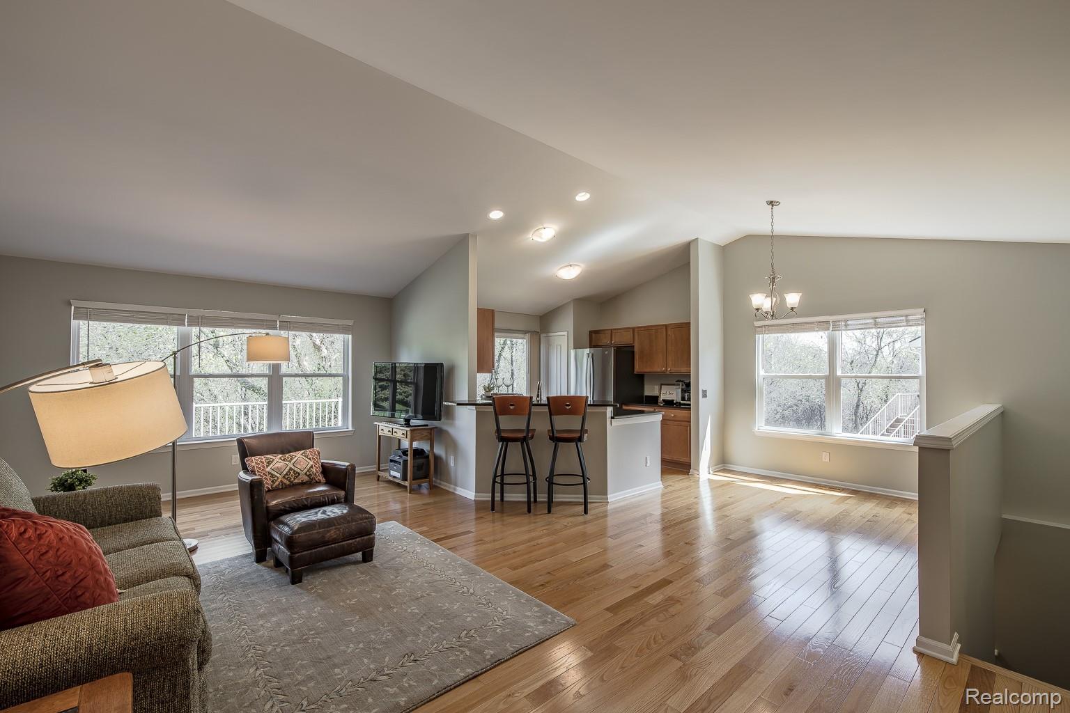 6150 Timberstone Way Clarkston, MI 48346 - Photo 14 of 51 Vaulted ceilings and tons of windows for fabulous natural light