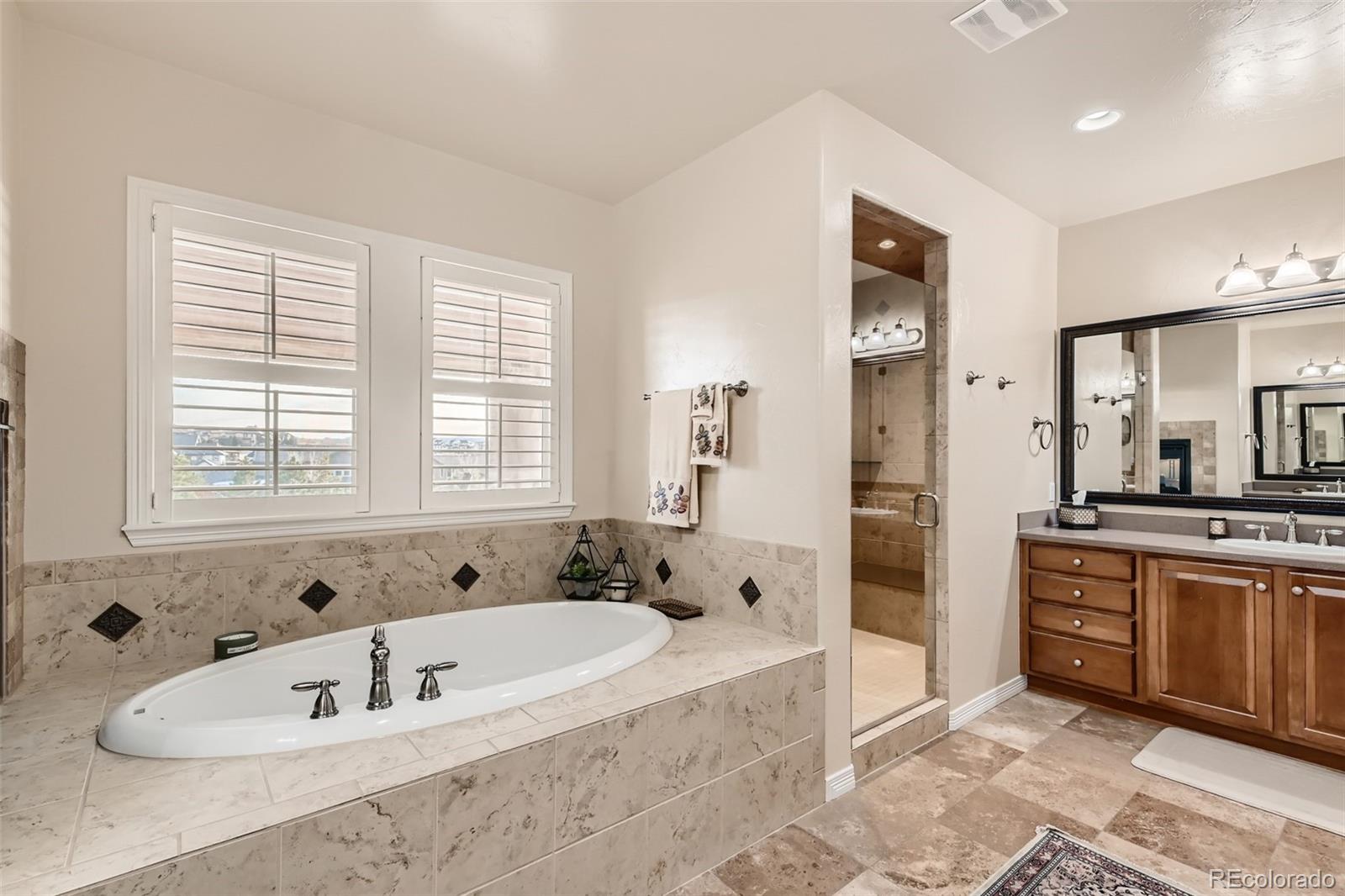 78 Morningdew Place Highlands Ranch, CO 80126 - Photo 24 of 40 Gallery Image 24
