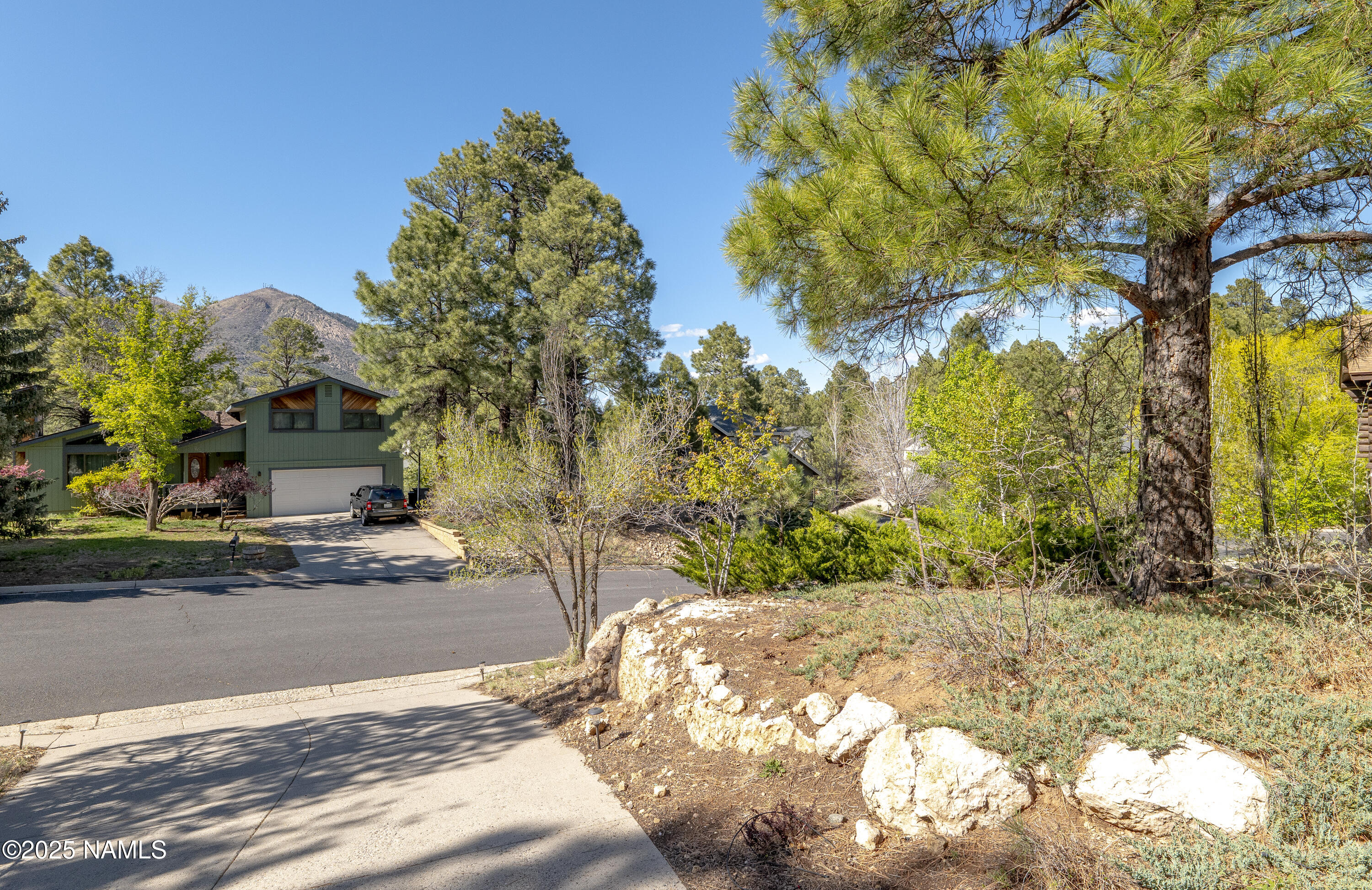 2545 North Broken Circle Road Flagstaff, AZ 86004 - Photo 29 of 29 Elden View