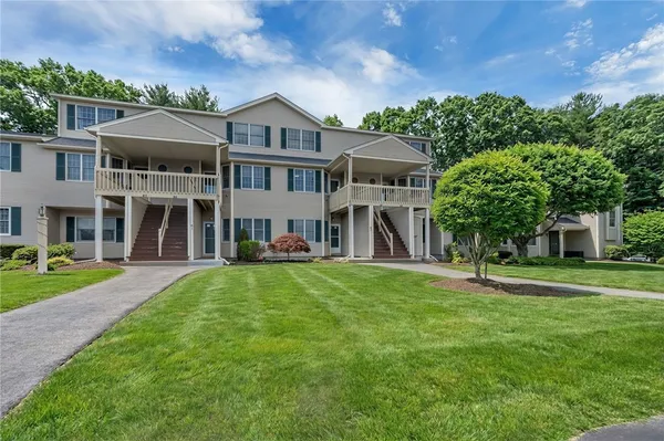 $339,900 | 87 Scenic Drive, West Warwick, RI 02893