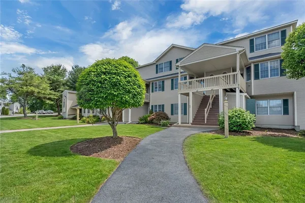 $339,900 | 87 Scenic Drive, West Warwick, RI 02893