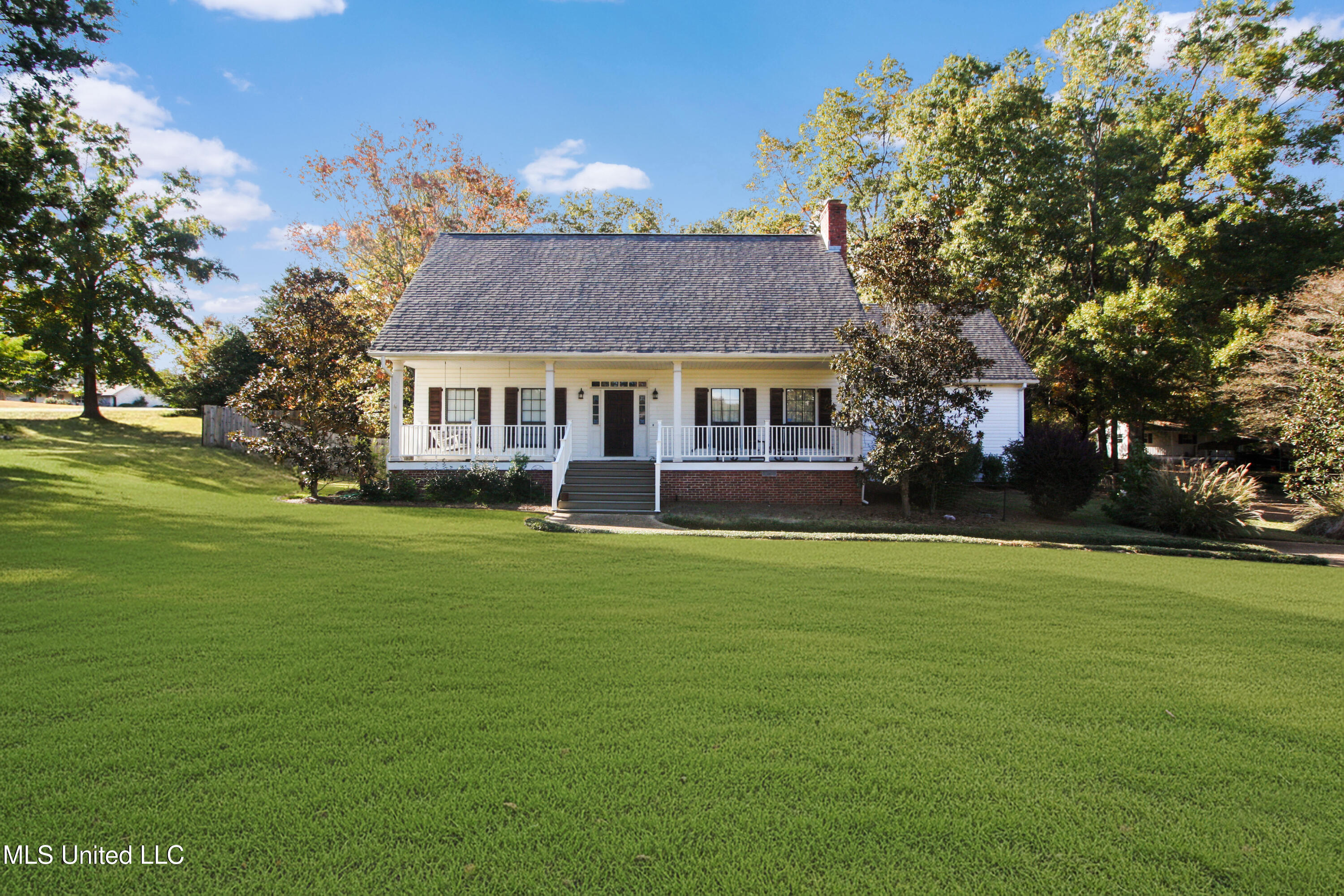 510 Merganser Trail Clinton, MS 39056 - Photo 2 of 57 IMG_9382