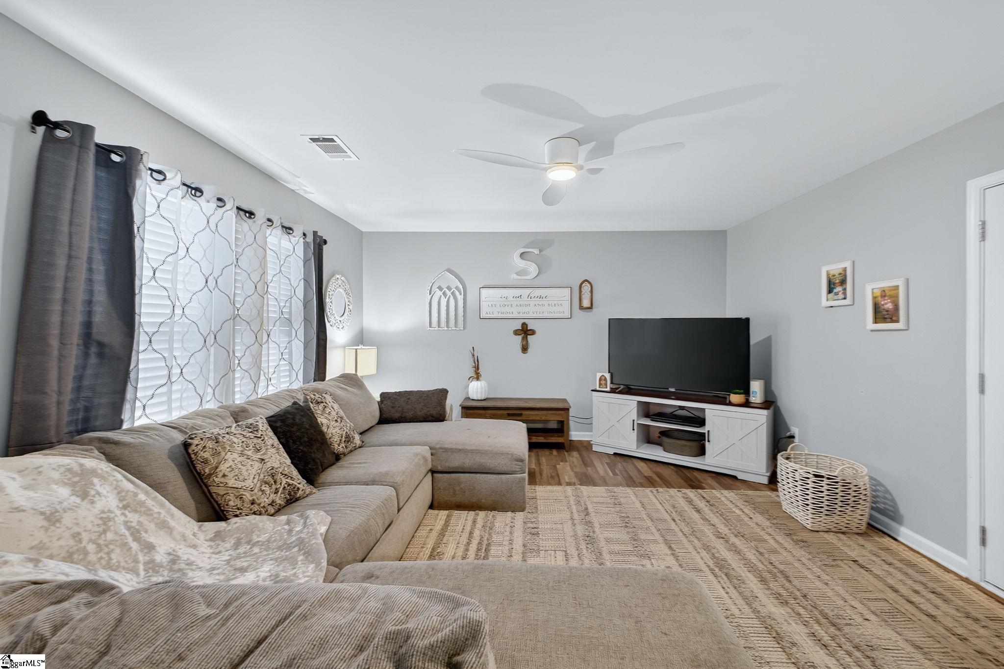 307 Long Grove Lane Greer, SC 29650 - Photo 18 of 40