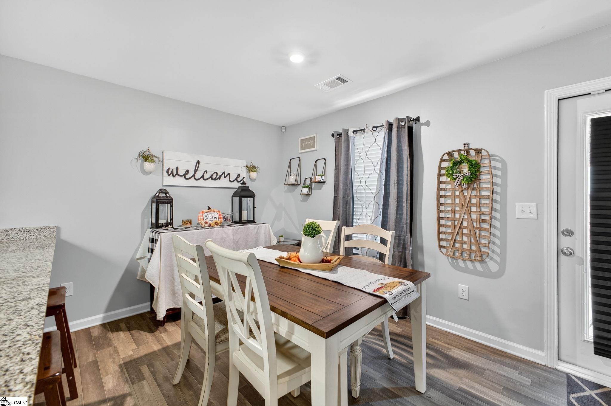 307 Long Grove Lane Greer, SC 29650 - Photo 3 of 40