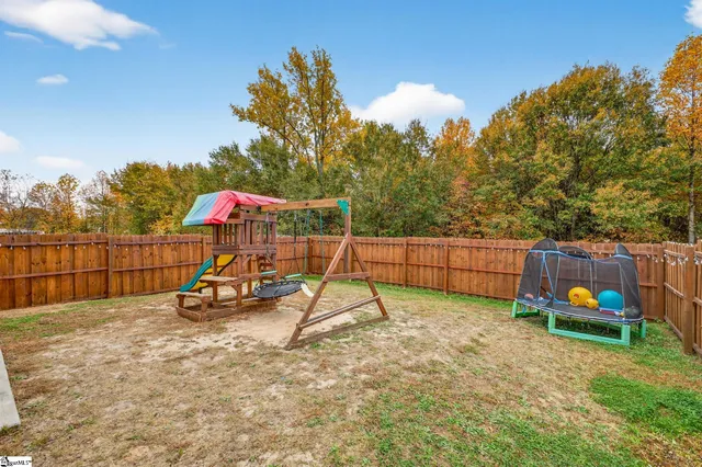 $290,000 | 307 Long Grove Lane, Greer, SC 29650