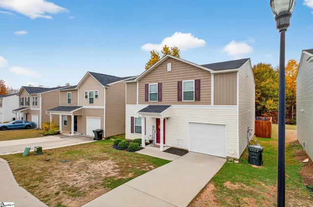 $290,000 | 307 Long Grove Lane, Greer, SC 29650