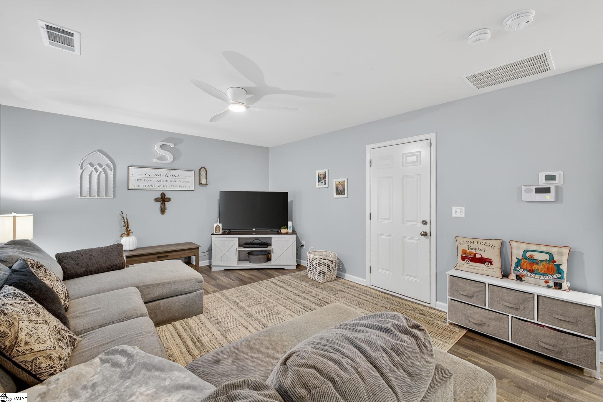 307 Long Grove Lane Greer, SC 29650 - Photo 10 of 40