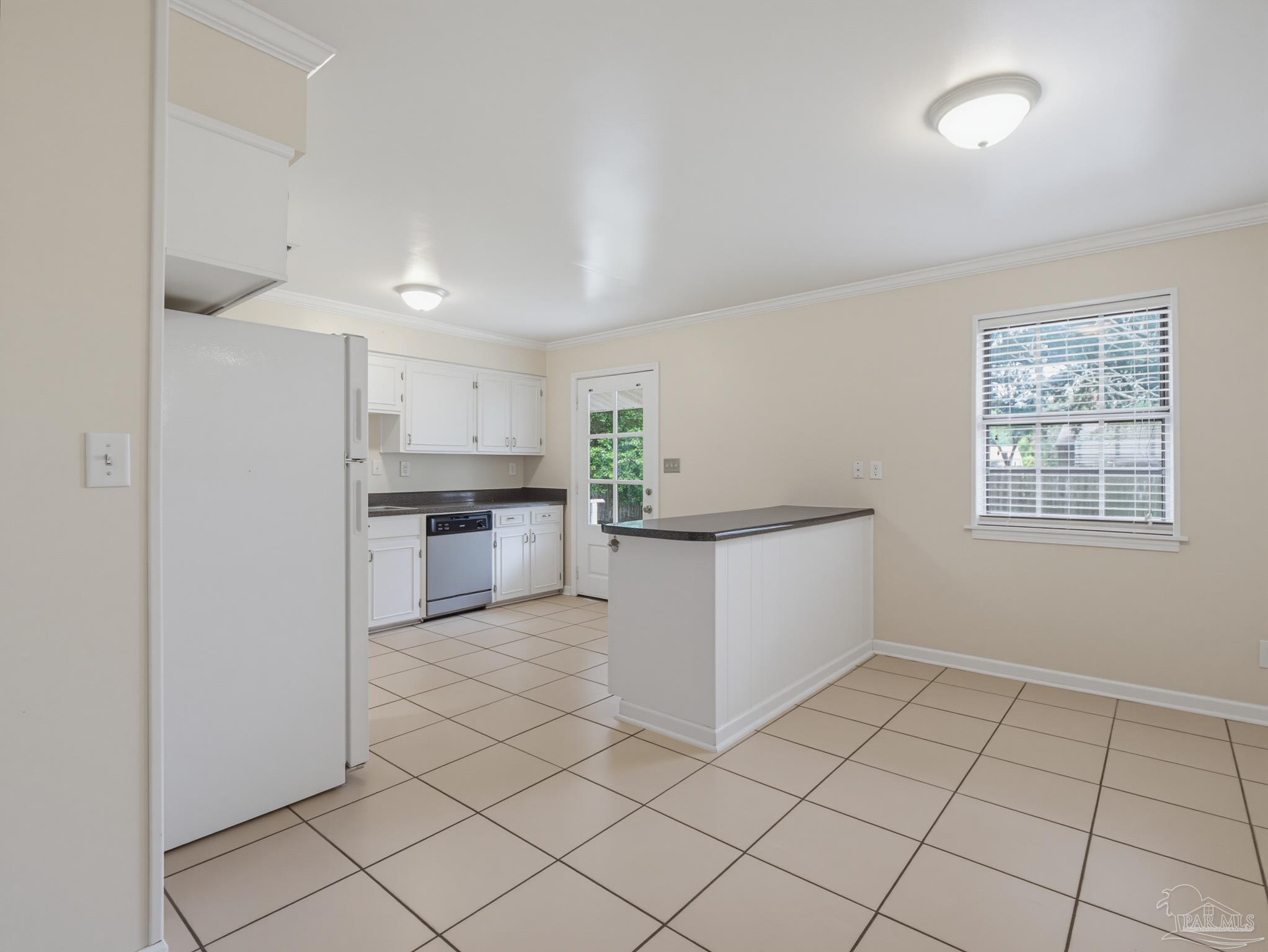 218 Betty Road Pensacola, FL 32507 - Photo 10 of 42