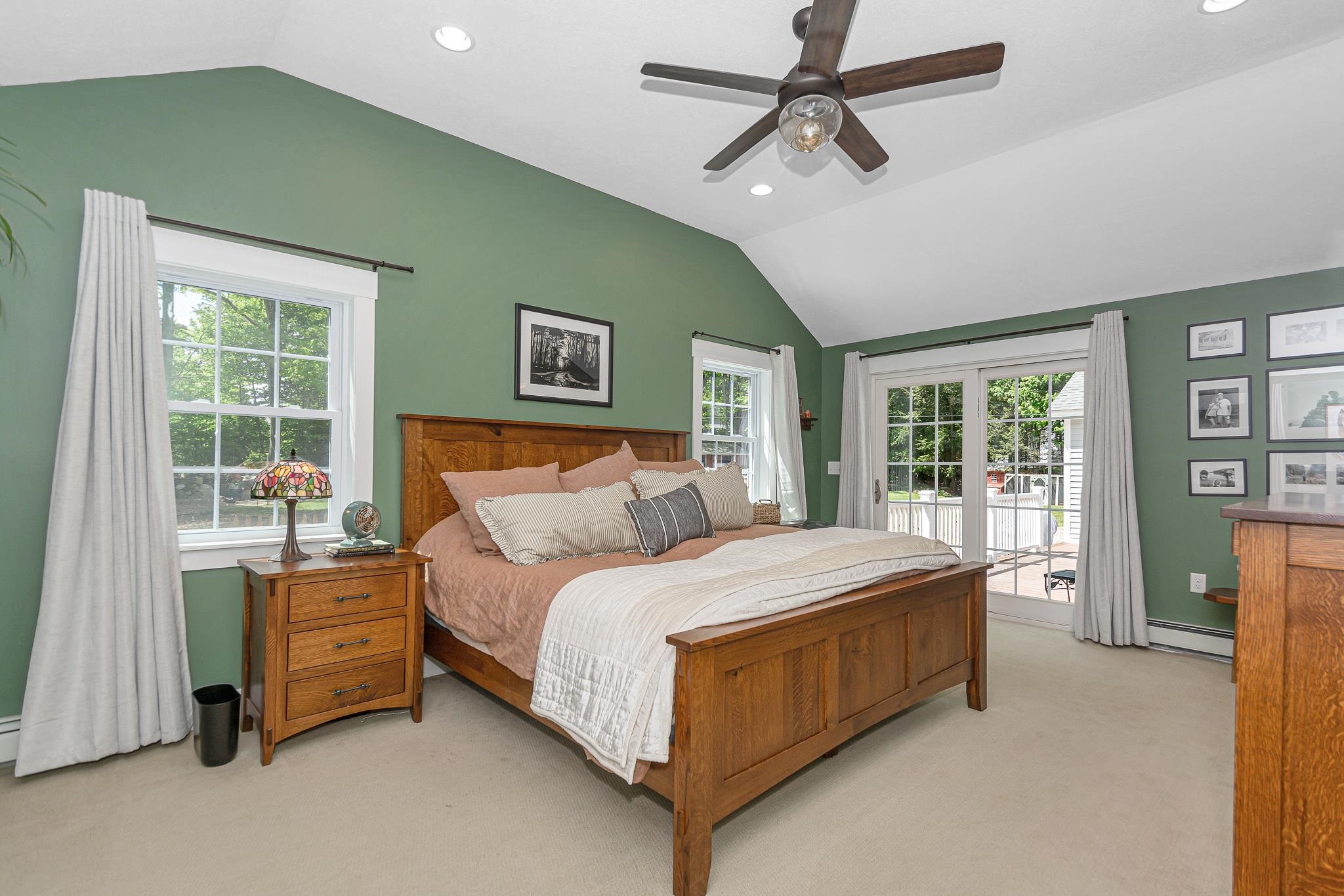 105 N Road Sandown, NH 03873 - Photo 32 of 40