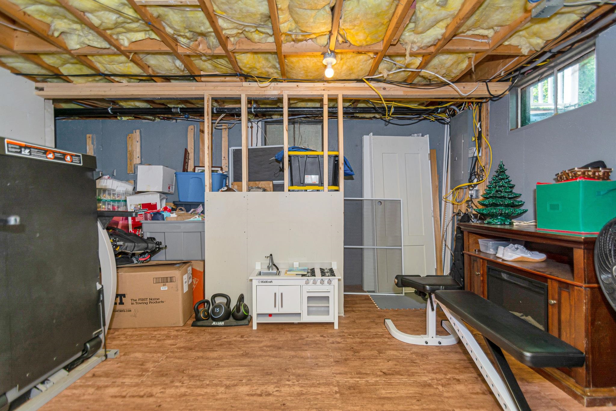105 N Road Sandown, NH 03873 - Photo 37 of 40