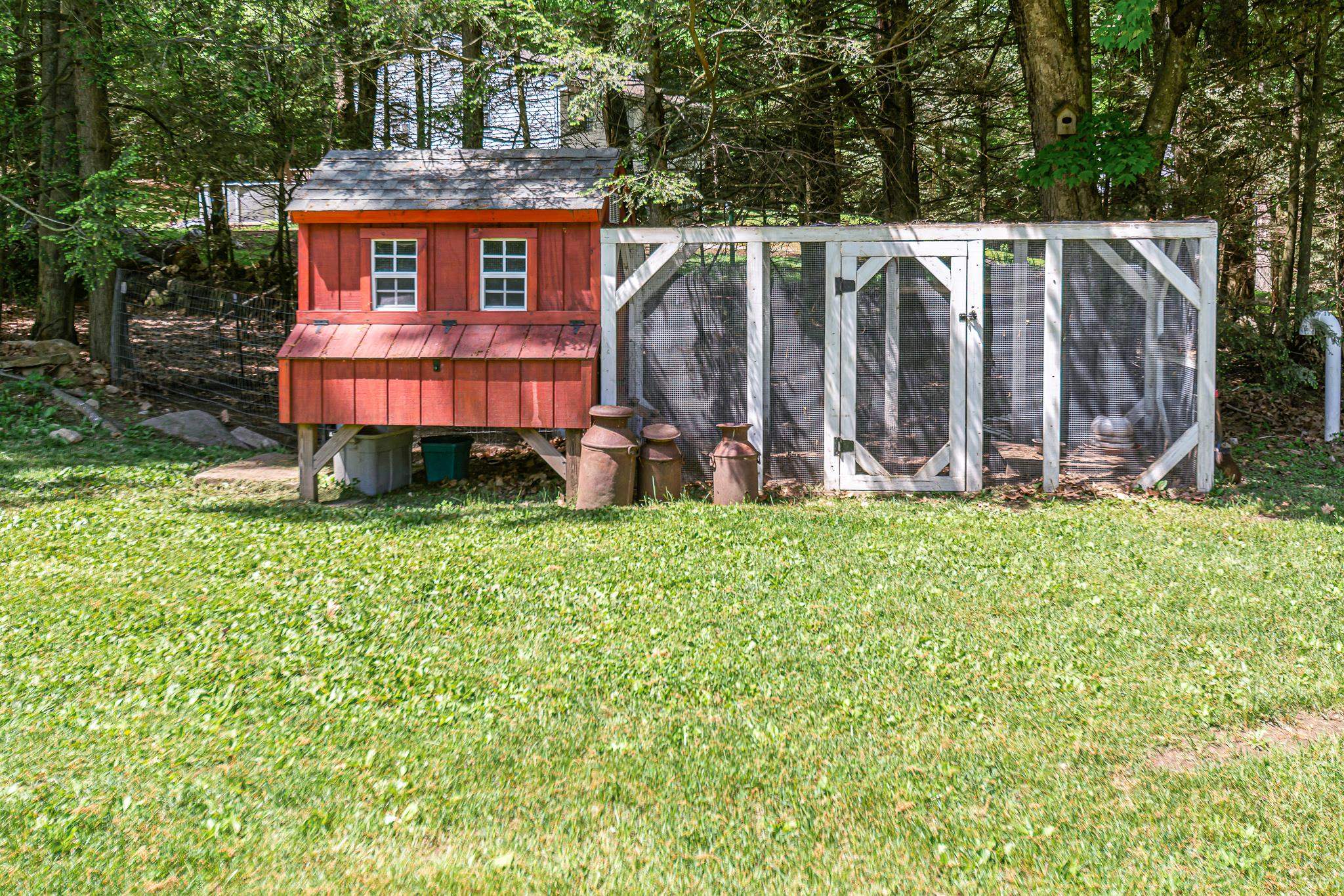 105 N Road Sandown, NH 03873 - Photo 40 of 40