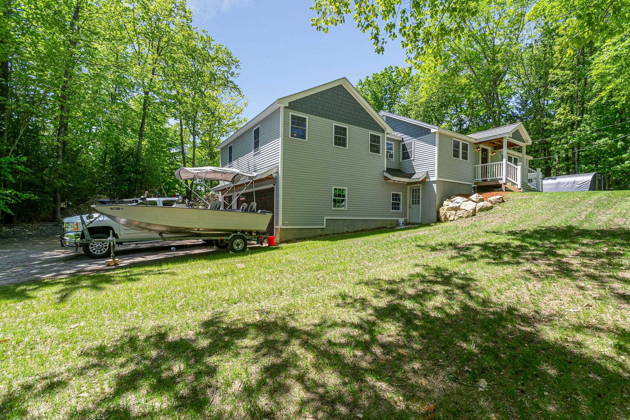 105 N Road Sandown, NH 03873 - Photo 10 of 40