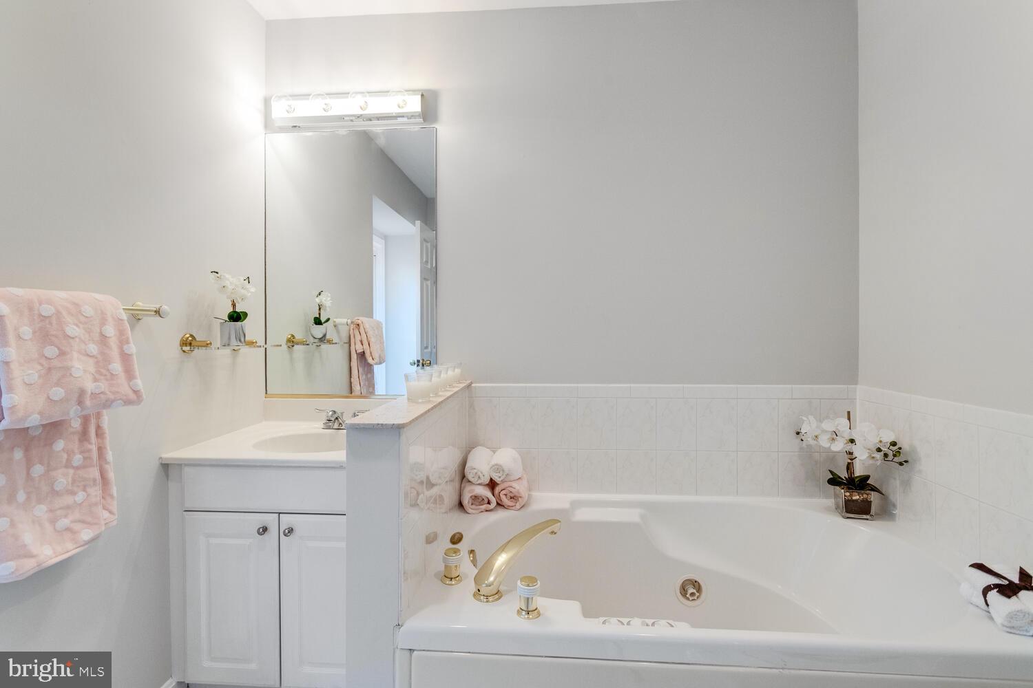 8928 Applecross Lane Springfield, VA 22153 - Photo 30 of 60 Gallery Image 30
