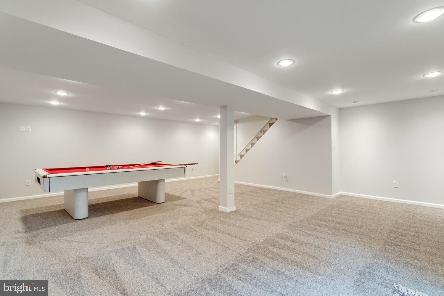 8928 Applecross Lane Springfield, VA 22153 - Photo 47 of 60 Gallery Image 47