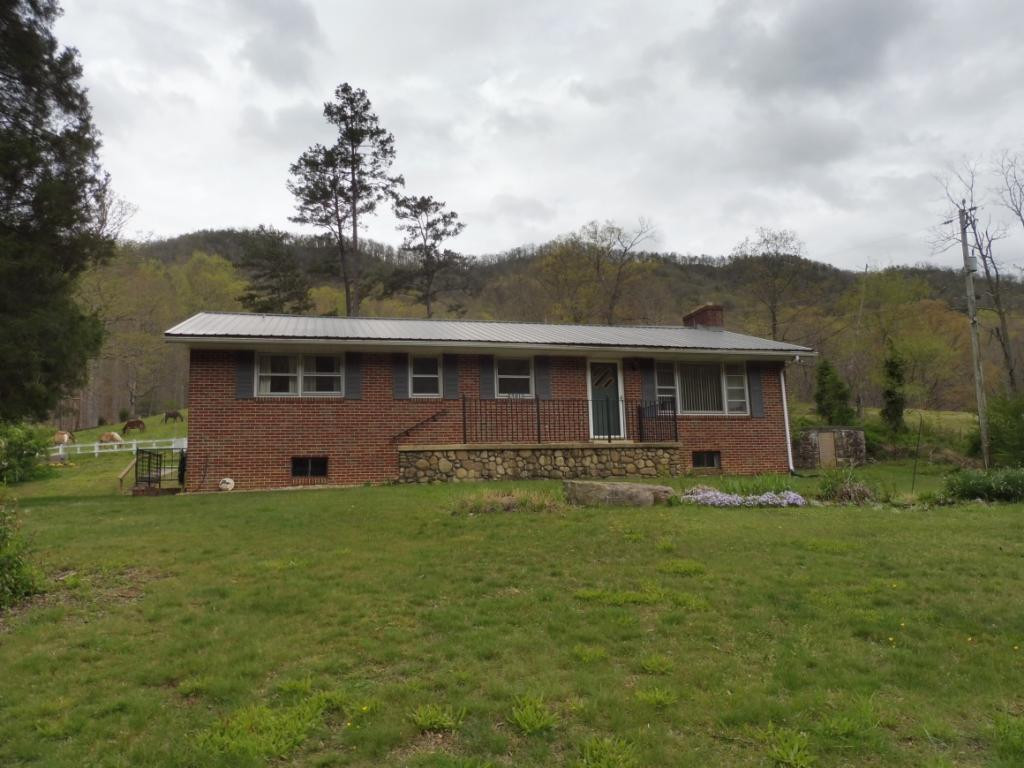 6238 Yuma Road Gate City, VA 24251 - Photo 1 of 34 Photo 1