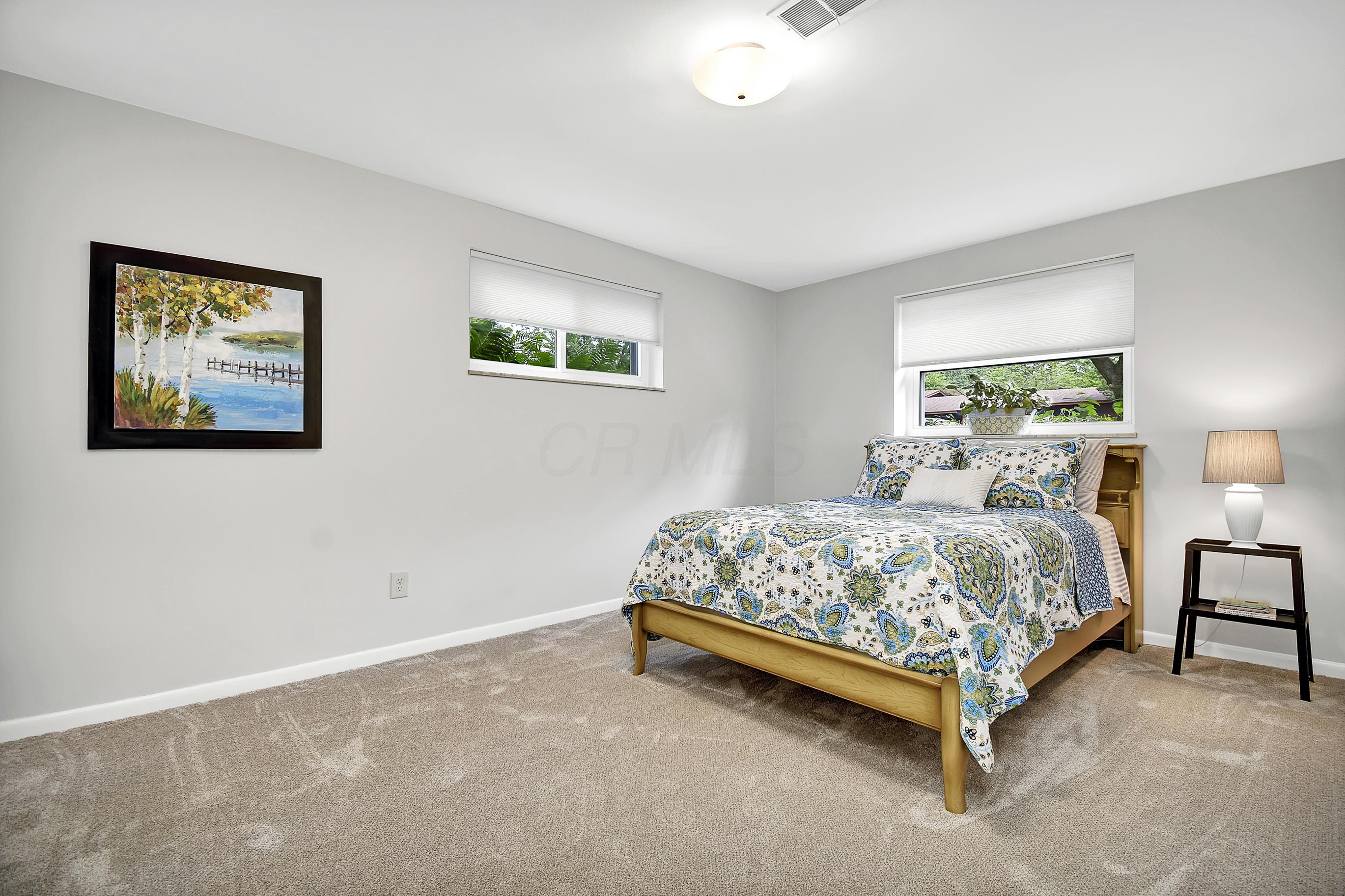 3795 Woodbridge Road Columbus, OH 43220 - Photo 22 of 29