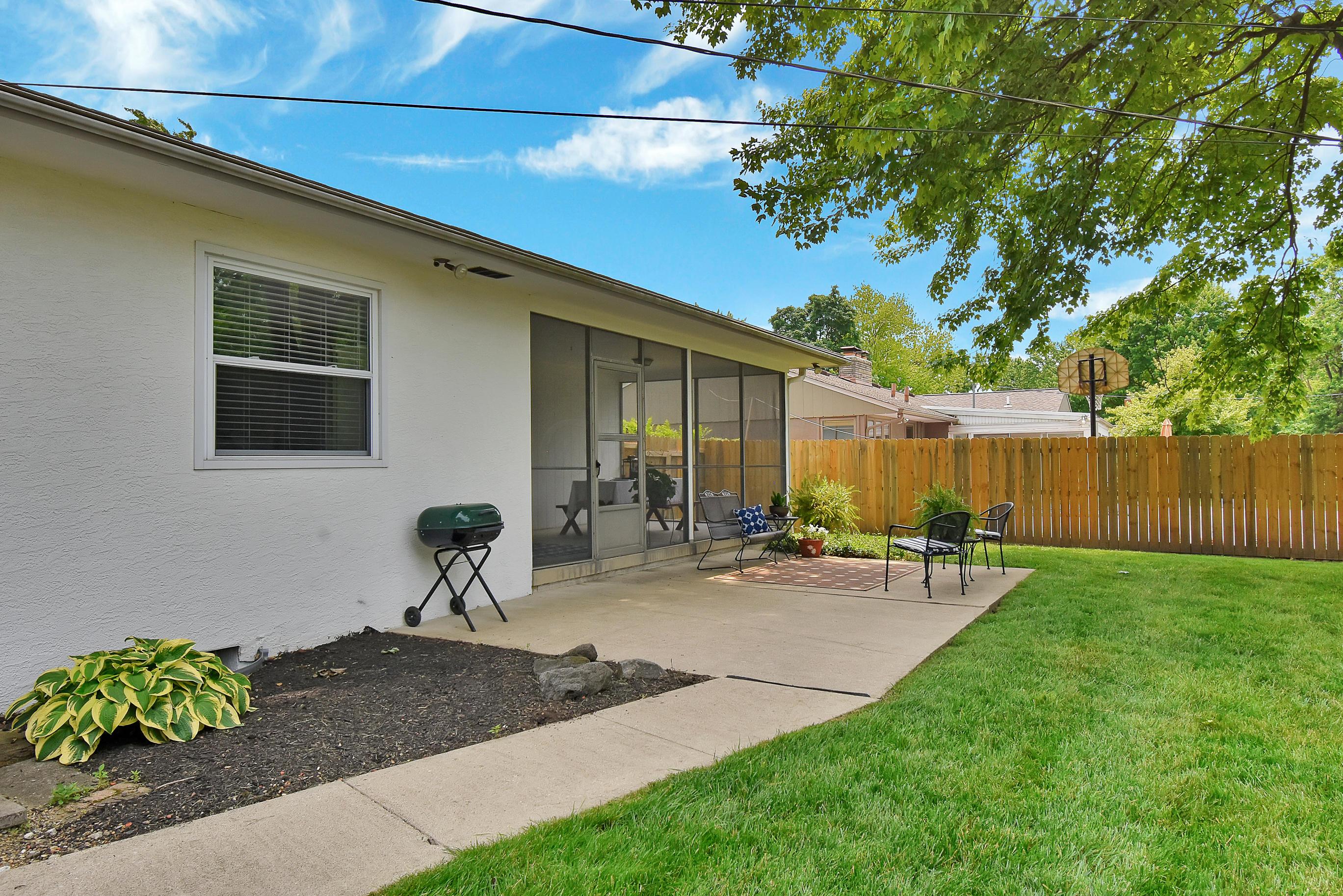 3795 Woodbridge Road Columbus, OH 43220 - Photo 28 of 29